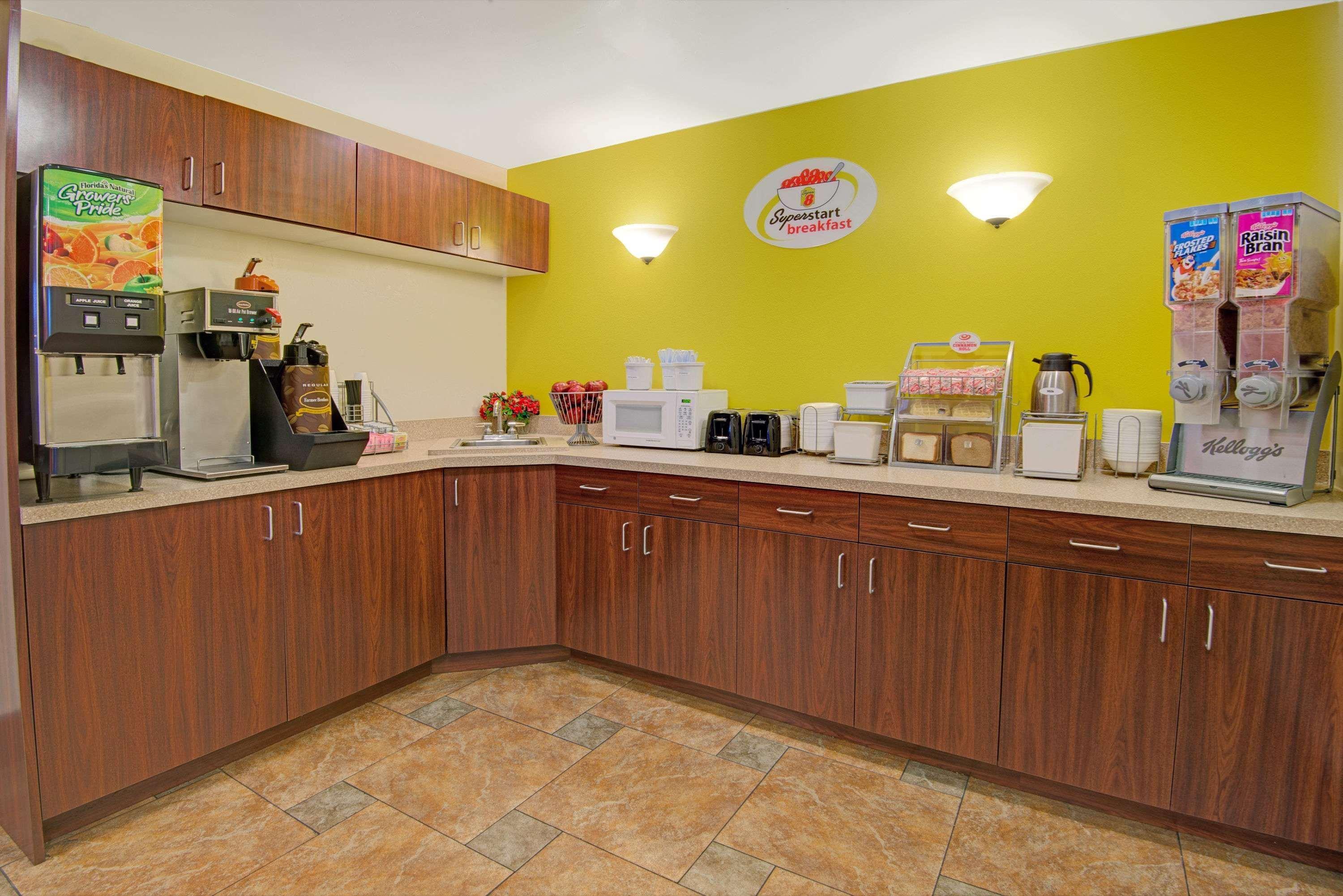 Super 8 By Wyndham Las Cruces University Area Exterior foto